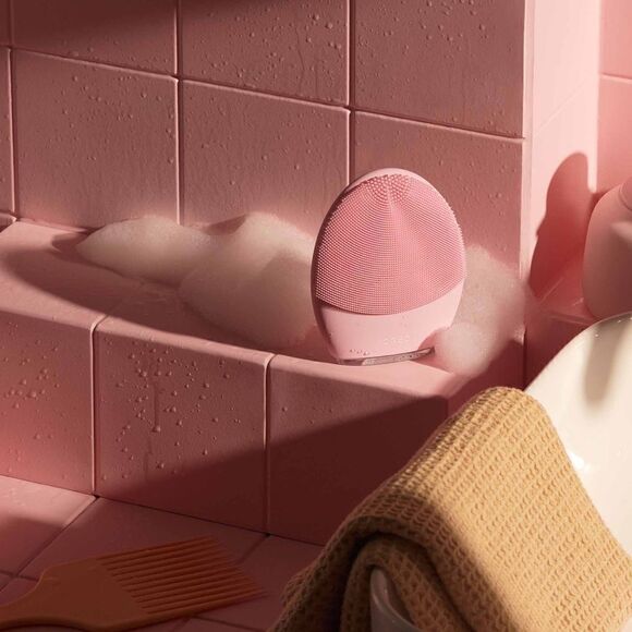 FOREO LUNA 3 Normal skin - Picture 8 of 10